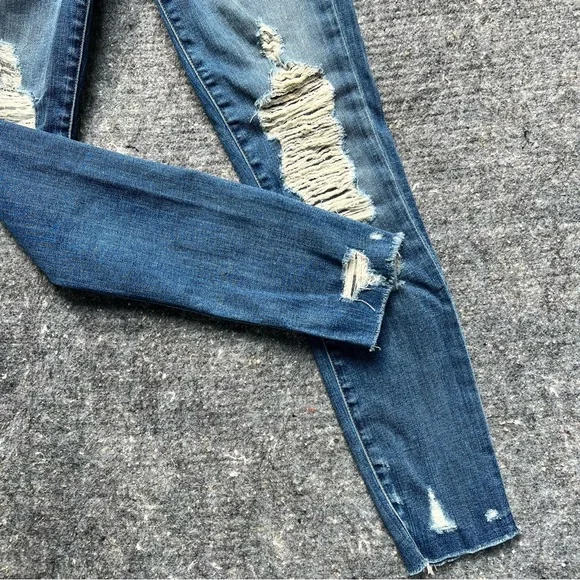 NWOT J.Brand Skinny Jeans, distressed, cropped, high waist CUT 12677 Sz 24 - Picture 5 of 12